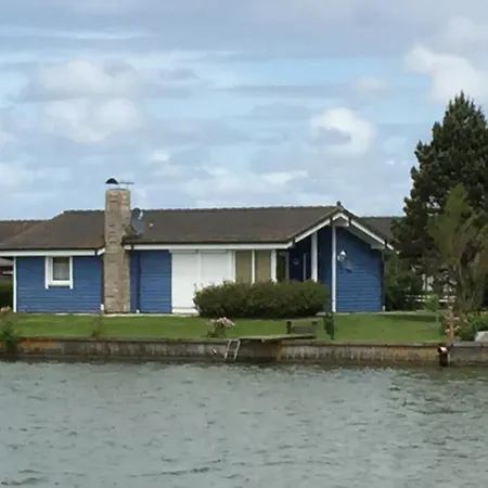 Direkt Am Binnensee Mit Eigenem Steg Casa de Férias *